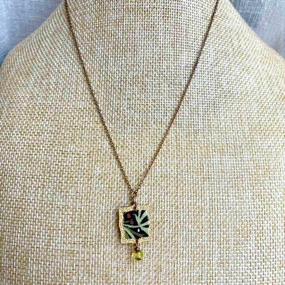 Black & green gold tone necklaces‎ pendant necklace - Picture 3 of 6